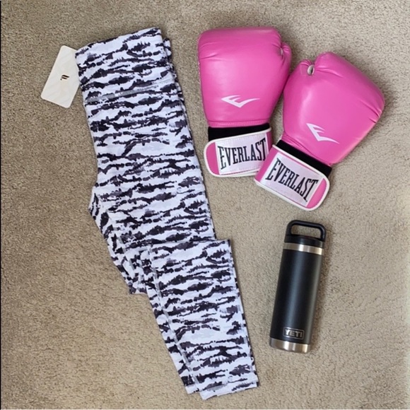 FABLETICS “Oasis” Power Hold High Waisted Cold Weather Leggings XS - Picture 9 of 15